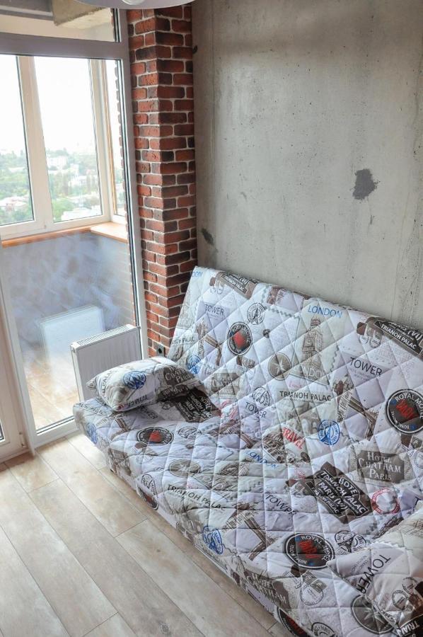 Лофт На 26 Этаже Odessa Esterno foto